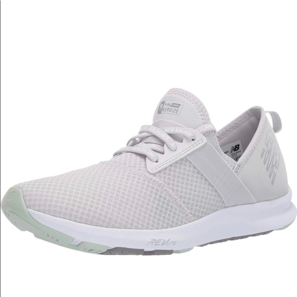 Women’s New Balance